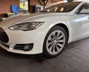 Tesla Model S Gebrauchtwagen
