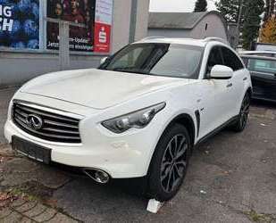 INFINITI QX70 