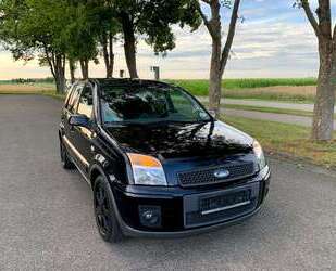 Nissan Fusion 