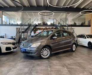 Mercedes-Benz B 180 Gebrauchtwagen