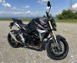 Suzuki GSR 750 Gebrauchtwagen