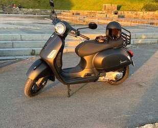 Vespa GTS 300 