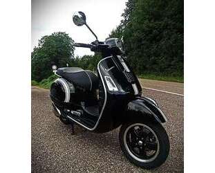 Vespa GTS 300 
