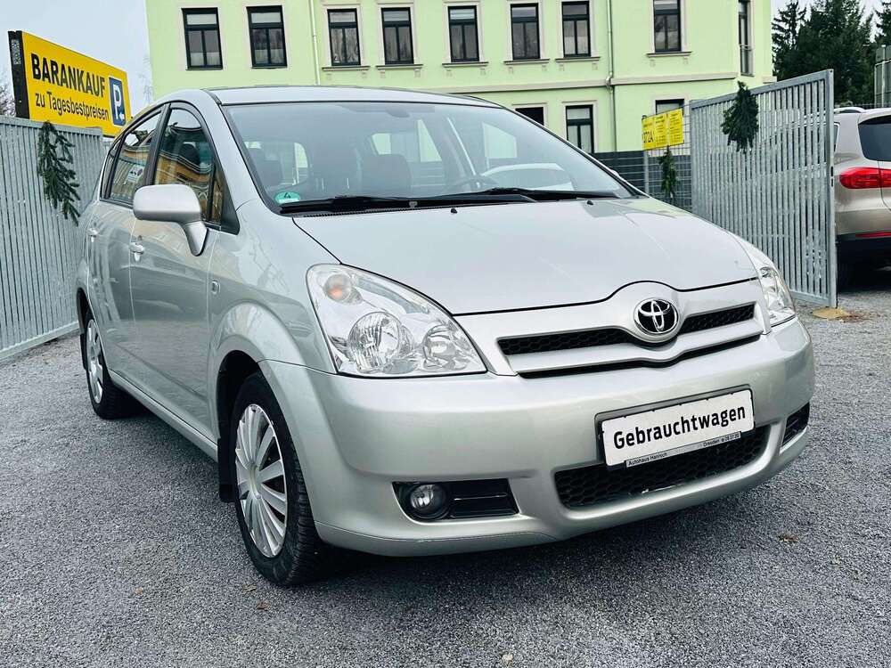 Corolla Verso