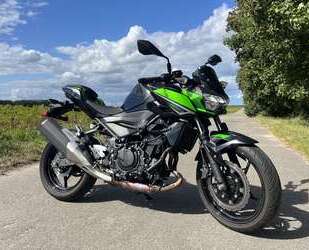 Kawasaki Z 400 Gebrauchtwagen