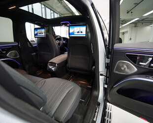 Mercedes-Benz EQS SUV 