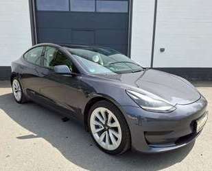 Tesla Model 3 Gebrauchtwagen