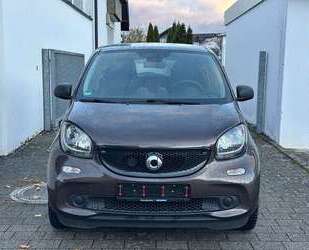 VW forFour 