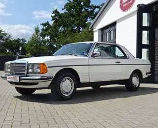 Audi 230 