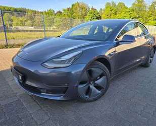 Tesla Model 3 Gebrauchtwagen