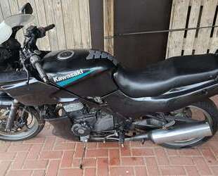 Kawasaki GPZ 500 S 