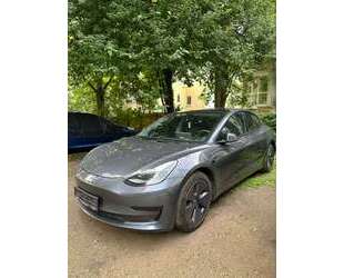 Tesla Model 3 Gebrauchtwagen