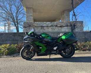 Kawasaki Ninja H2 