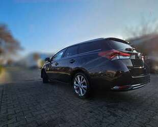 Toyota Auris Gebrauchtwagen