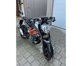 KTM 125 Duke Gebrauchtwagen