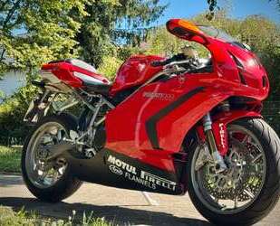 Ducati 999 