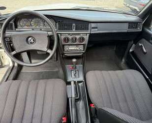 Mercedes-Benz 190 Gebrauchtwagen