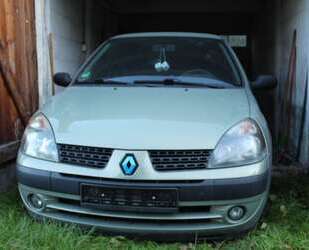 Mercedes-Benz Clio 