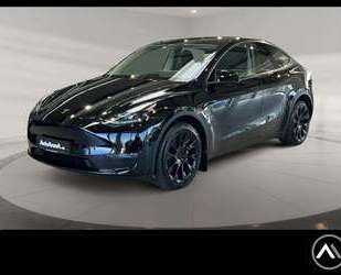 Tesla Model Y Gebrauchtwagen