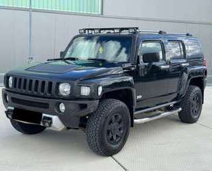 Hummer H3 