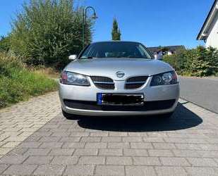 Nissan Almera Gebrauchtwagen