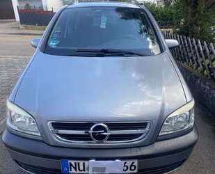 Opel Zafira 