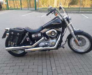 Harley Davidson Dyna Street Bob Gebrauchtwagen