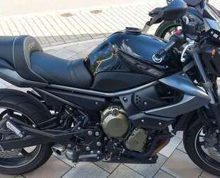 Yamaha XJ 6 