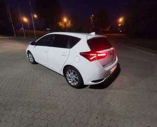 Toyota Auris Gebrauchtwagen