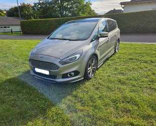 Ford S-Max Gebrauchtwagen