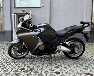 Honda VFR 1200 Gebrauchtwagen