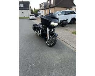 Harley Davidson Road Glide Gebrauchtwagen