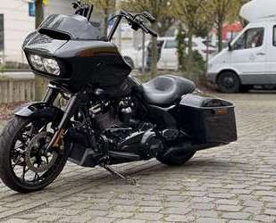 Harley Davidson Road Glide Gebrauchtwagen
