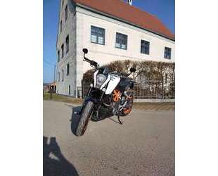KTM 390 Duke Gebrauchtwagen