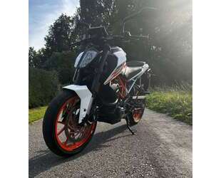 KTM 390 Duke Gebrauchtwagen