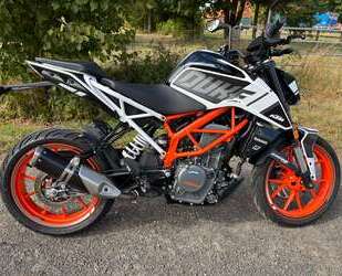 KTM 390 Duke Gebrauchtwagen