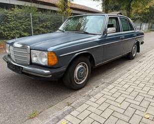 Mercedes-Benz 240 Gebrauchtwagen