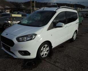 Ford Tourneo Courier Gebrauchtwagen
