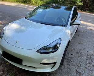 Tesla Model 3 Gebrauchtwagen