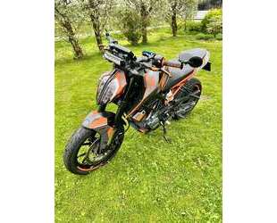 KTM 125 Duke Gebrauchtwagen