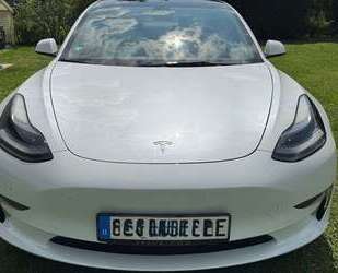 Tesla Model 3 Gebrauchtwagen