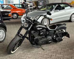Harley Davidson Dyna Street Bob Gebrauchtwagen