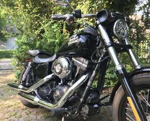 Harley Davidson Dyna Street Bob Gebrauchtwagen