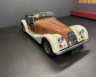 Morgan Plus 4 
