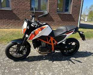 KTM 690 Duke Gebrauchtwagen