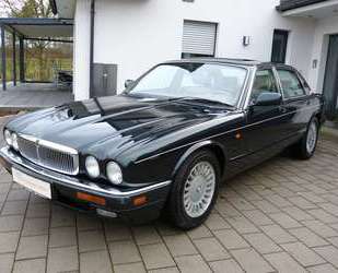 Jaguar Sovereign 
