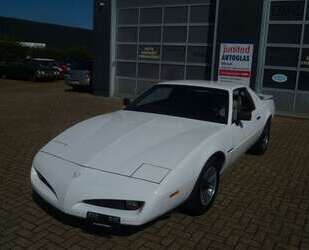 Pontiac Firebird 