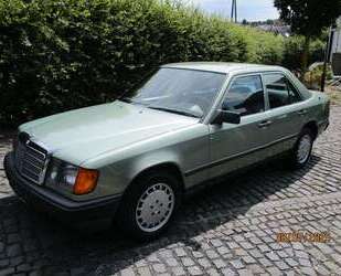 Mercedes-Benz 230 Gebrauchtwagen
