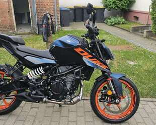 KTM 125 Duke Gebrauchtwagen