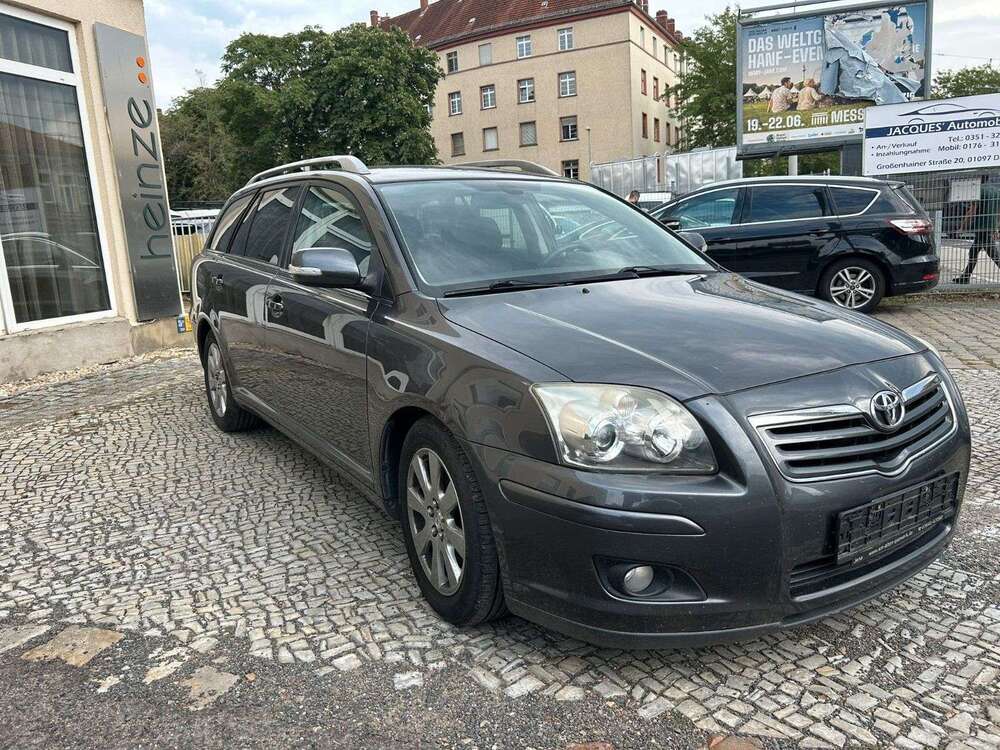Avensis